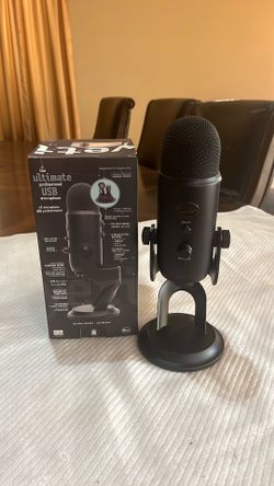 Brandnew Logitech creator blue yet USb microphone for pc ,Mac ,gaming recording ,steaming