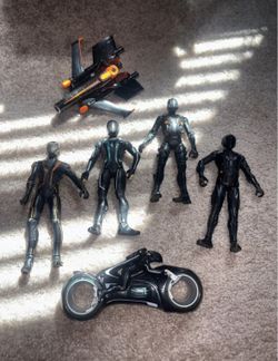 Tron: Legacy 2010 action figure bundle: