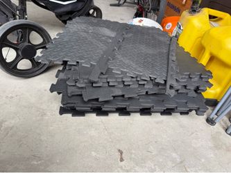 20 foam mats  20$