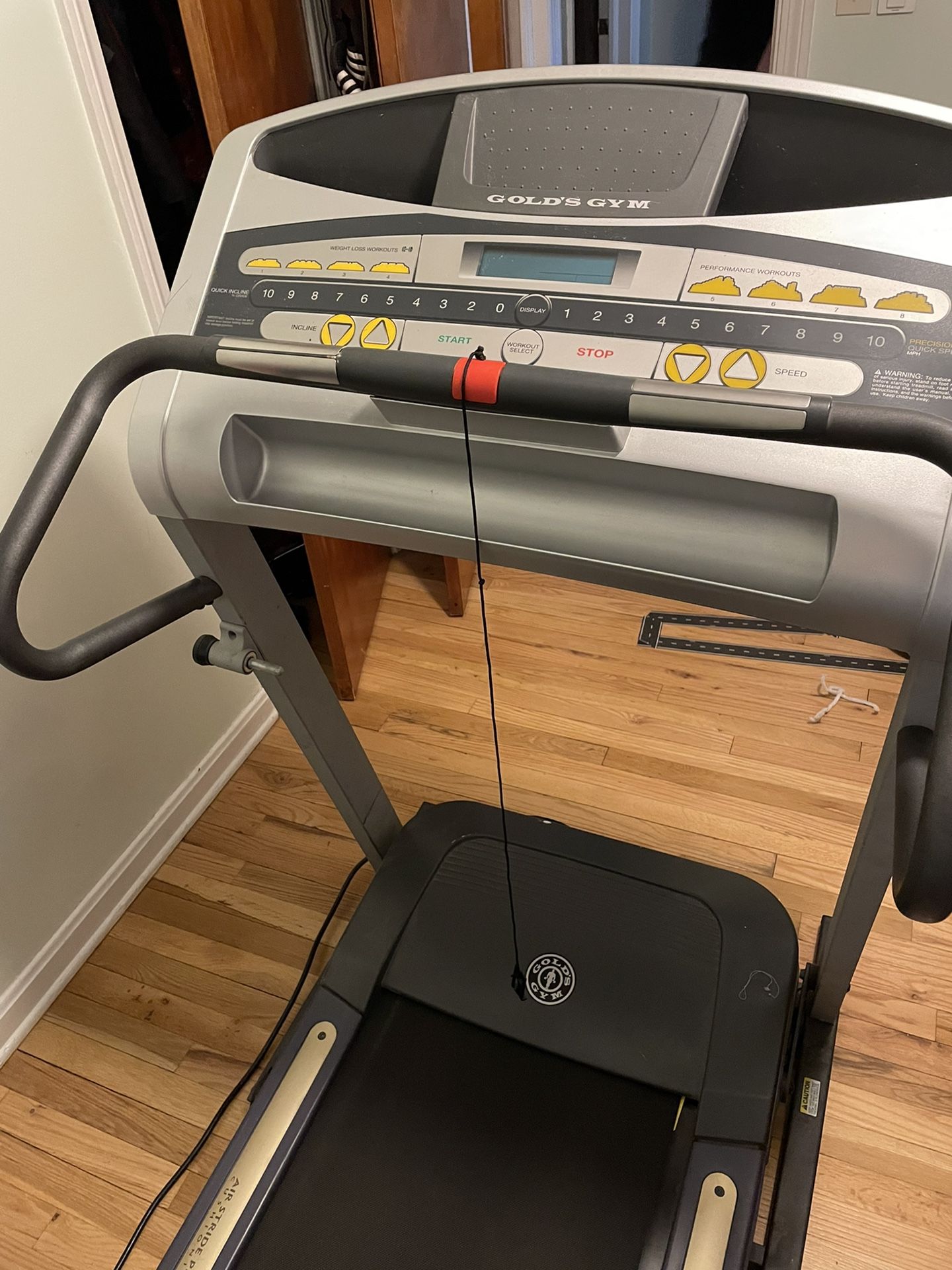 Golds gym treadmill 480 new arrivals