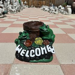 New Small Welcome Frogs Made Out Of Cement Perfect Gift 
