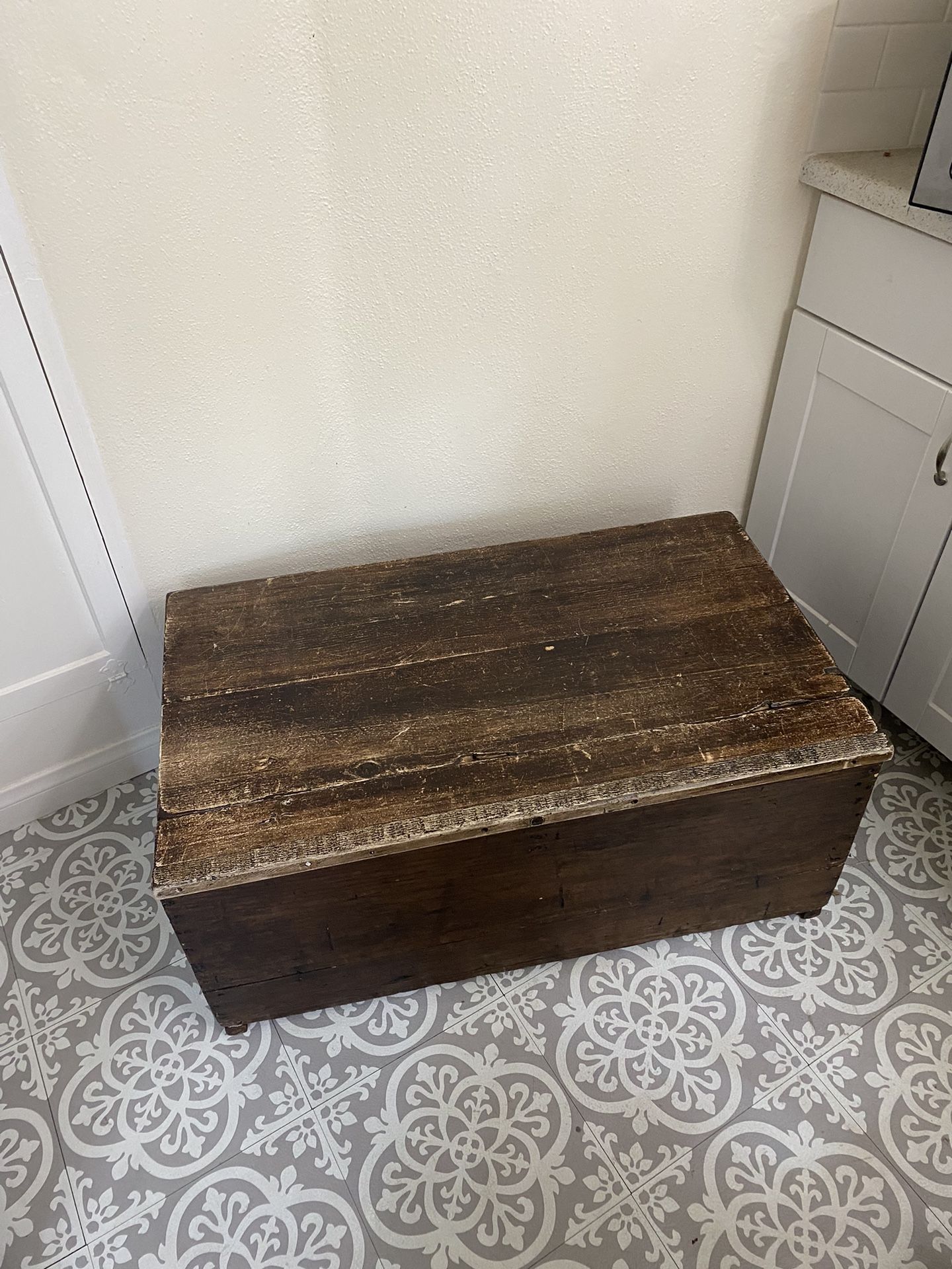 Wooden Trunk/Sitting Bench 