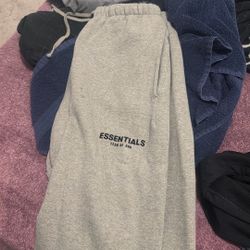 Essential Sweatpants 