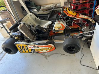 Shifter Karts Crt