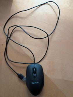 Amazon basics, wired mouse