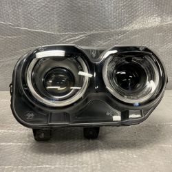 2016,2017,2018,2019,2020,2021 Dodge Challenger Right Headlight