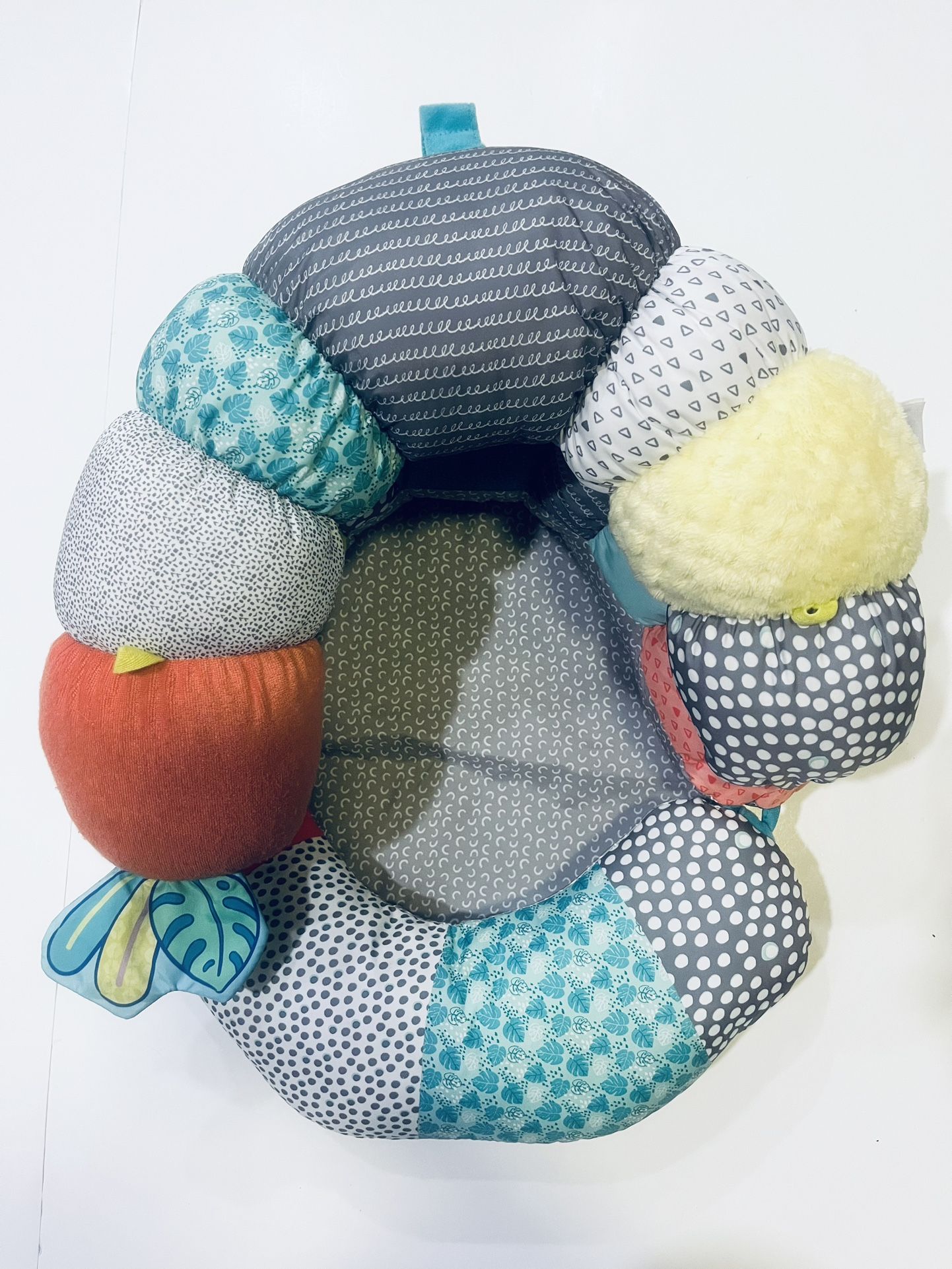 Infantino 2 in 1 Tummy Time and Seated Support
