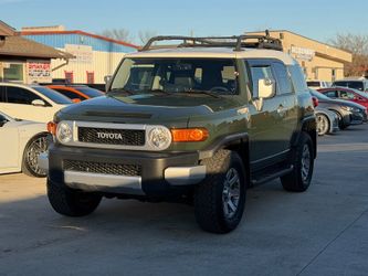 2014 Toyota FJ Cruiser 4x4 50000 MILES
