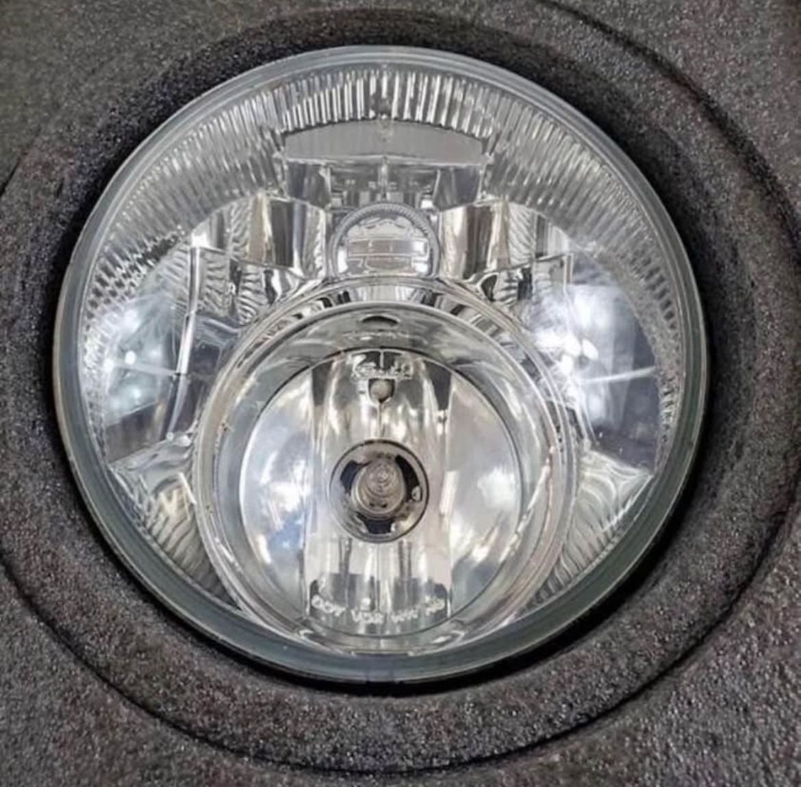 Harley Davidson headlight headlamp oem 09-22 Touring Dual Head Lamp 7"