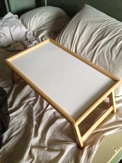 Bed tray
