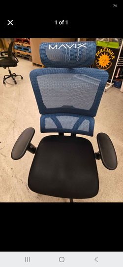 Mavix Gaming Chair Blue