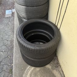 305/35/20 Cooper Tires