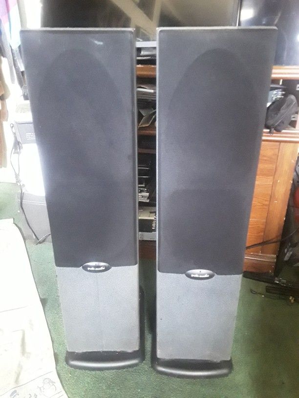 Polk Audio RT600 Floorstanding Tower Speakers Home Theater 150W 8-Ohms