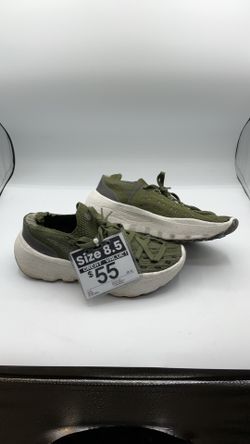 Shoe
