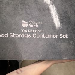 Storage Containers 