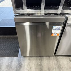 LG - Top Control Dishwasher With True Steam 