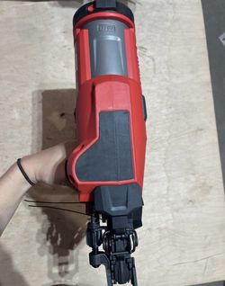 POWER TOOL BUNDLE MILWAUKEE AND DEWALT