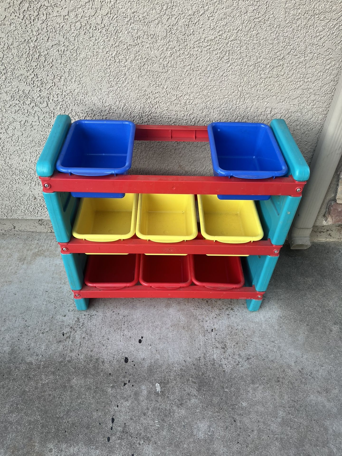 Toy organizer storage bins