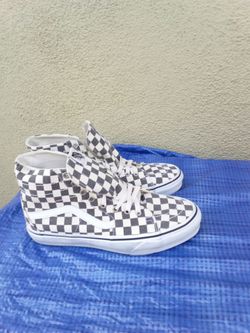High top vans shoes brand new 9.5