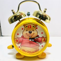vintage Walt Disney World Winnie the Pooh Alarm Clock