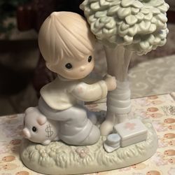 Precious Moments With box