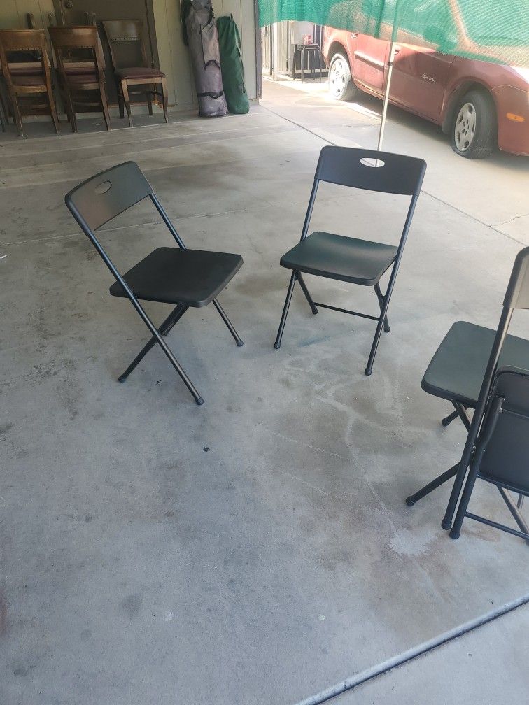 Black Color, Card Folding Table And Chairs I ASK $60.00