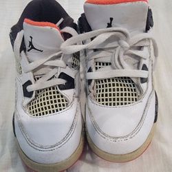 Nike Air Jordan 4 Retro