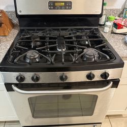GE Stove 