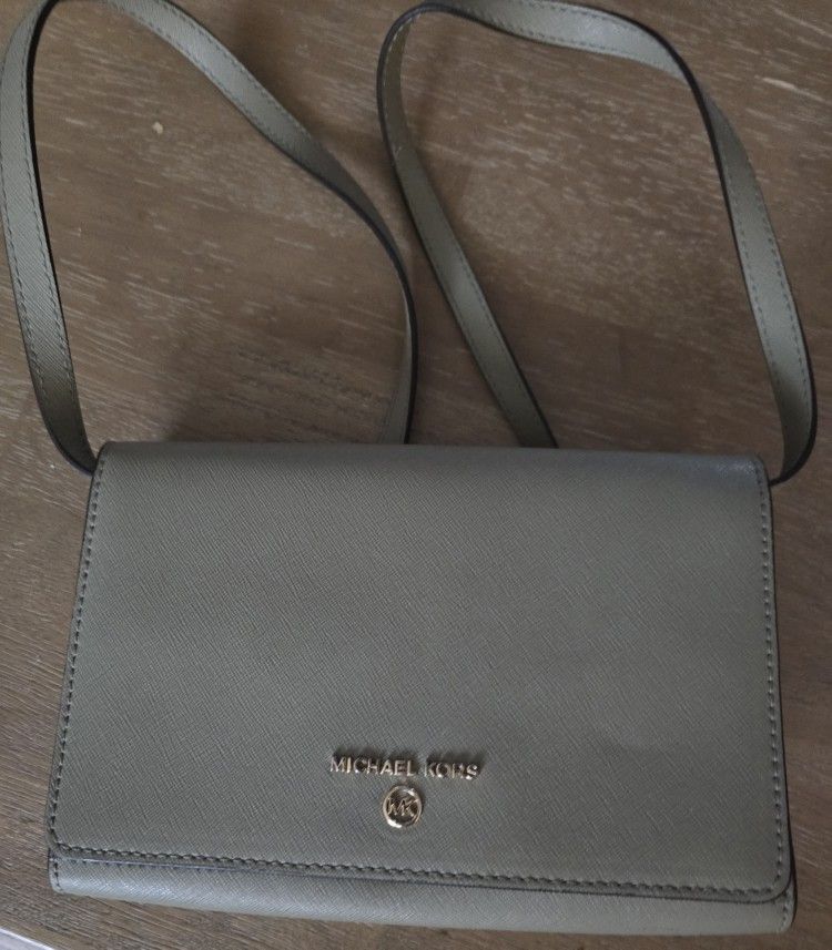 Michael Kors Crossbody