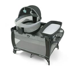 Graco Pack 'n Play Baby Playard with Bassinet