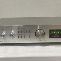 Realistic STA-720 AM FM Stereo Receiver 