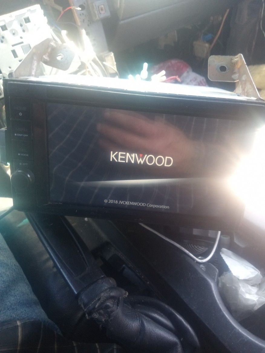 Kenwood Touch Screen Audio Receiver DVD USB iPod Android Auto Bluetooth OEM Features Clean No Scratches