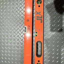 Johnson Jamber Box Level Set