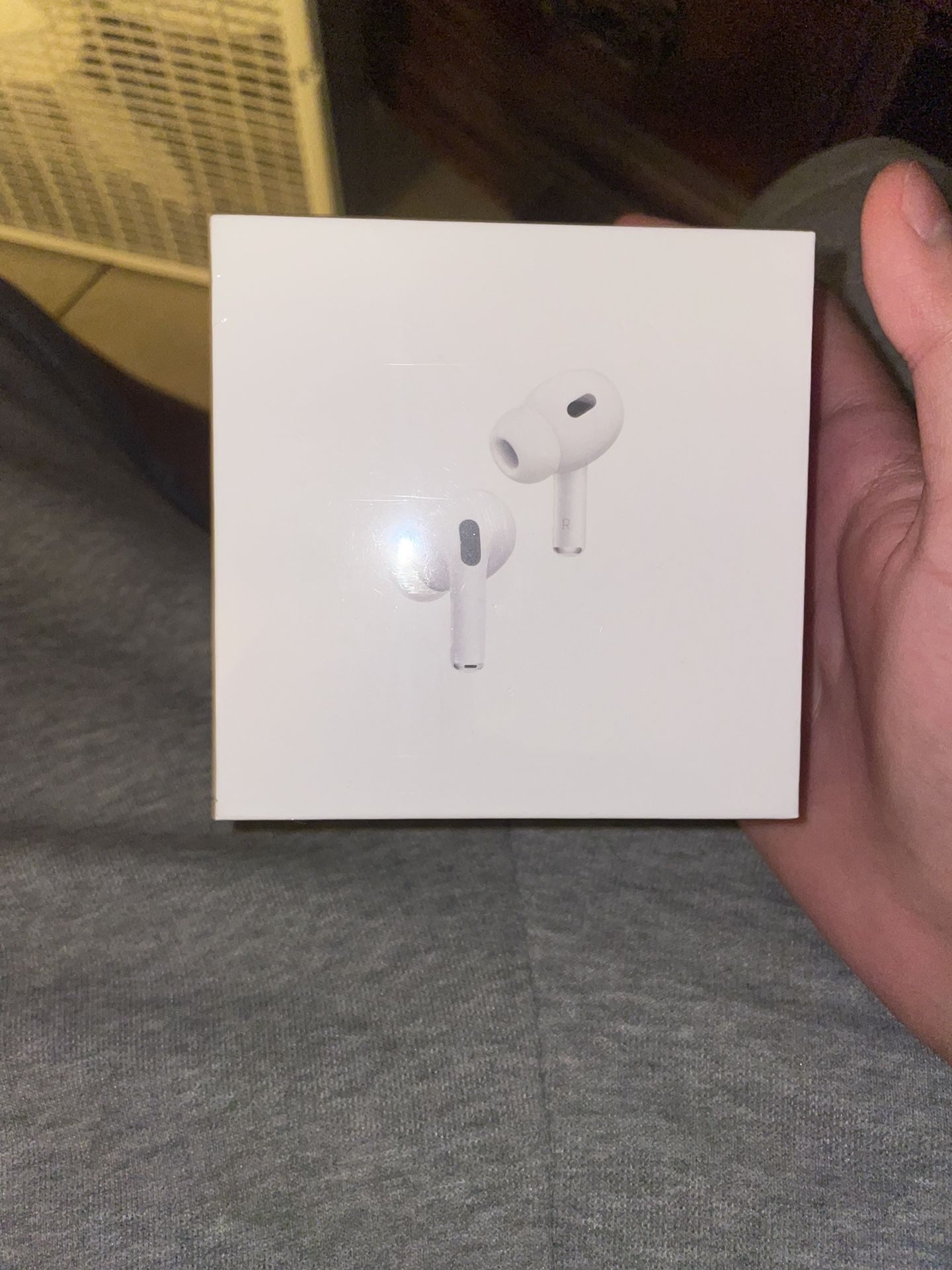 AirPods