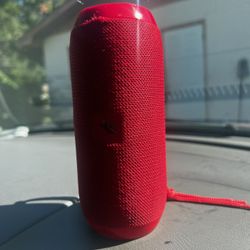 Red Speaker 
