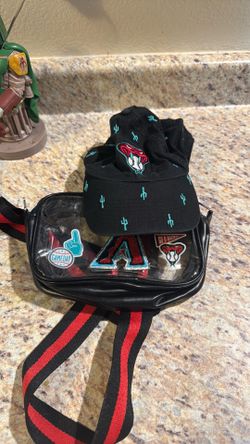 Diamond backs hat /Clear Purse