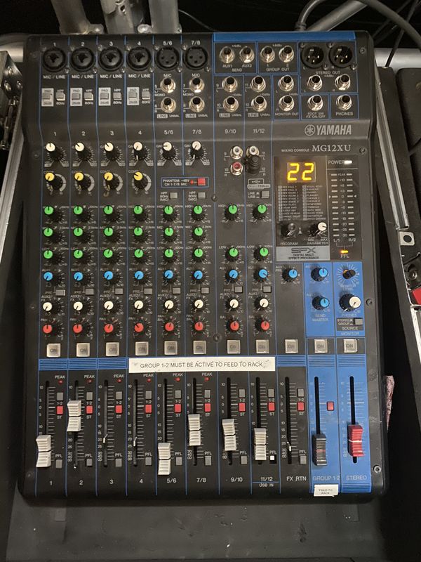 Yamaha MG12XU Digital Mixing Console With Effects + Flight Case. for