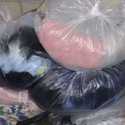 Mix size sweaters and gender