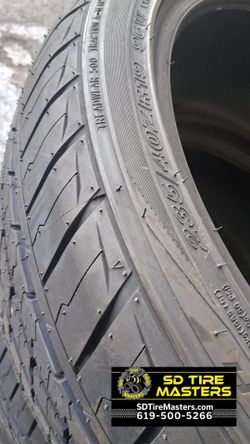235/40R19
