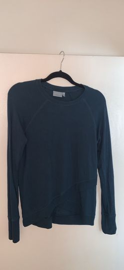 Athleta top