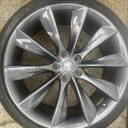 21inch Tesla Wheels