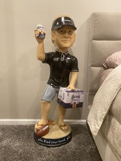 3ft RAIDERS’S JOHN GRUDEN BOBBLEHEAD