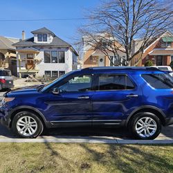 2013 Ford Explorer XLT AWD