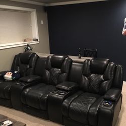 5 Piece Theater Couch