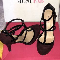 Shoe Burgundy and black /JustFab