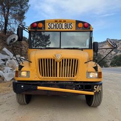 7.3 Diesel International Bus T444e 