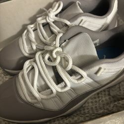 Jordan 11 Cement Grey Low