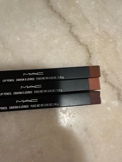 Lip liners