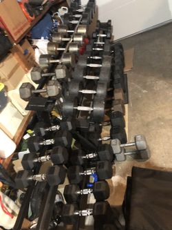 Dumbbell set