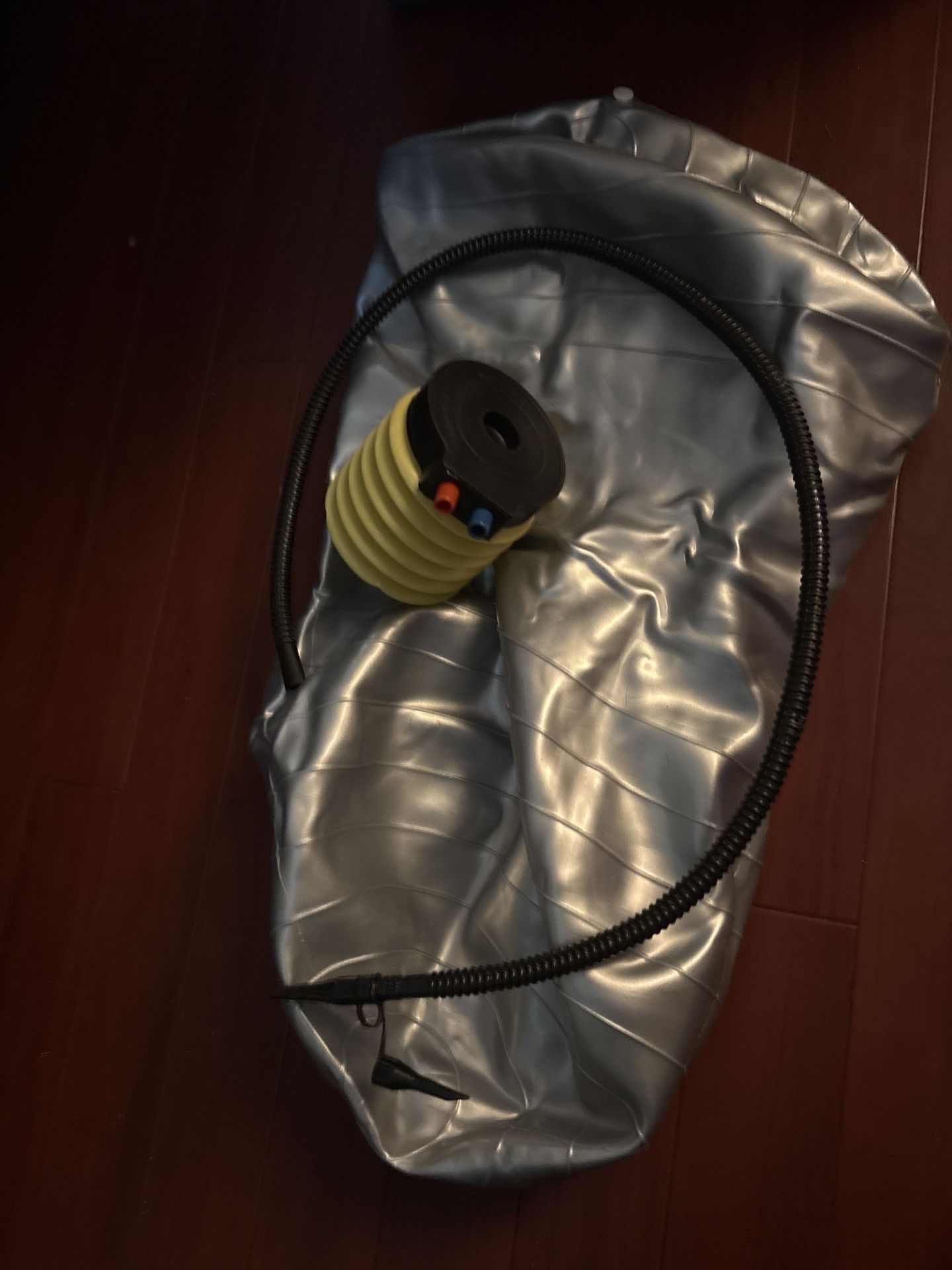Peanut Birthing Ball with Pump